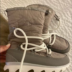 Sorel snow boot